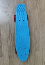 Skateboard en très bon état Skateboard price