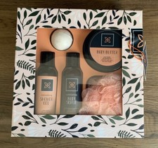Coffret soin pour le corps Maxbrands NEUF Corps soin ensembles price