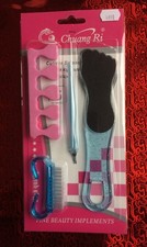 Kit Bleu Manucure Pédicure Brosse Lime Ongles Séparateur Repousse Cuticule NEUF Manicure / Pedicure fournitures et ensembles price