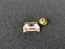 Pin's ESSO Voiture Peugeot Essence Huile Lubrifiant Voiture Shop - Pin Badge L7 Voiture Lubricants price
