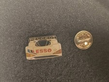 Pin's ESSO Voiture Peugeot Essence Huile Lubrifiant Voiture Shop - Pin Badge L23 Voiture Lubricants price