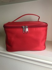 Vanity Case Eucerin trousse de toilette rouge Trousse de maquillage price