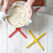 Trivet Chaud Silicone Résiste 230C Matériau Silicone Souple Rinçage à l'eau Trivet price