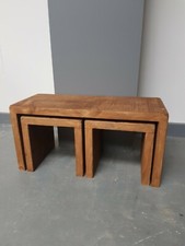 Nid rustique en pin massif de trois tables (disponible dans toutes les tailles) Nesting tables price