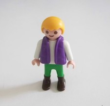 PLAYMOBIL (31119) ENFANT MODERNE - Garçon Pull Blanc Doudoune Bottes 4467 4612 Bottes garçon price