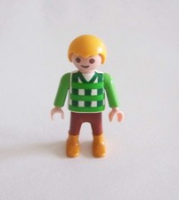 PLAYMOBIL (3177) ENFANT MODERNE - Petit Garçon Pull Rayé Vert Pantalon Bottes Bottes garçon price