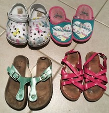 T31 Fille été : Lot chaussures fille (sandales, crocs, birbenstock, chaussons) Chaussons & sandales fille price