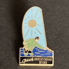 Pin’s Pêche Magasin D’articles De Pêche Et Cadeaux De Luxe Signé Maximilien Pin’ Articles cadeaux price