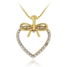 Collier En Cœur Et Arc Avec Accent En Diamant Or Sur Argent Collier en diamant price
