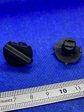2 clips agrafes protège carter d’origine Renault Super 5 Express réf 7703081082 Staple Wire price