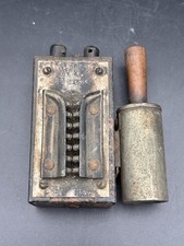Ancien Briquet Pyrogène Mural Électrique WIT , Old Lighter Lighter price