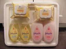 Johnson's baby 2 10.2 oz Wash & Shampoo/2 10.2 oz Lotion/2 Packs Hand+Face Wipes Bébé Wipes price
