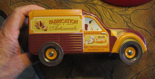 Boite Tirelire vide en Tôle Citroën 2cv Biscuits Charly Saint Andiol Tirelire price