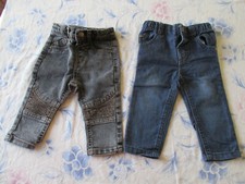 Lot deux pantalons noir et bleu Taille 9Mois Marque Kiabi Garçon occasion Pantalons garçon price