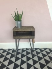 Table de chevet rustique, table de chevet, support de plantes, table d'appoint avec épingle à cheveux. Side table price