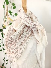 Grand Foulard Femme Léger 110x110cm – Soft Cotton Viscose Square Scarf Beige Scarf femme price