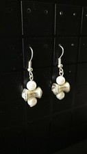 Boucles d'oreilles en perles blanc nacré romantique Boucles d'oreilles en perles price