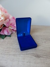 Ecrin, boite à bijoux pour collier velours bleu Bijoux boîtes price