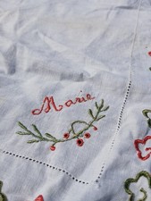 Mouchoir  ancien brodé Marie Mouchoir price