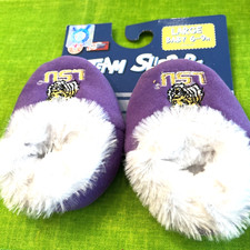 Forever Collectibles LSU Pantofole Stivaletti Bambino NUOVE Tg. Tigri Geaux 6-9 mesi! Booties Ragazzo price