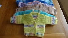CARDIGAN NEONATO UNCINETTO SCOLLO A V Cardigan Bebè price