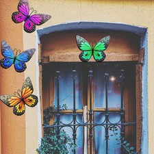 Grande Farfalle in Metallo Decorazione Arte da Parete per Giardino Realistica 3D LED Decorazioni da Parete price