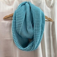 Sciarpa infinito a maglia grossa blu chiaro tessuto waffle scaldacollo ad anello Neck Warmer Donna price