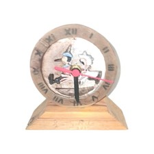 Nuovo Design IN Legno Massiccio Decorazione Pinocchio Parete Orologio Da Tavolo Decorazioni da parete in legno price