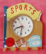 OROLOGIO DA PARETE IN LEGNO CON APPENDINI DECORI ASSORTITI BAMBINI/RAGAZZI Decorazioni da parete in legno price
