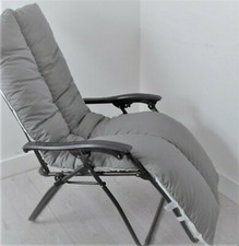 Un cuscino di ricambio perfetto per lettino prendisole - cuscini lettino prendisole - paralume di grigio Sun Lounger price
