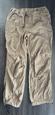 Pantaloni donna No Boundaries kaki cargo Capri taglia S (3-5) con coulisse casual Pantaloni Donna price