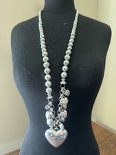 Collana lunga con cuore aspetto antico tono argento Collana in argento price
