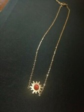 COLLANA IN ACCIAIO CON SOLE E PIETRA COLORATA Collana con pietre colorate price