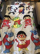 Set lenzuola reversibili copripiumino singolo Ryan's World Gang combo Panda Gus Set copripiumino bebè price
