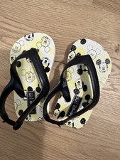 GAP Disney Sandali Infradito Giallo Topolino per Bambini 5C/6C Scarpe Bambini Casual Unisex price
