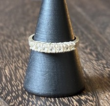 Cinturino anniversario Château d'Argent argento sterling 7 zirconi misura 6,5 Argento Wedding Band price