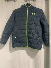 Under Armour Puffer Jacket Ragazzo Medium Navy Con Accenti Verde Vestibilità Larga Giacca Ragazzo price