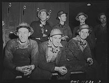 Foto: Borger Texas anni '30 Phillips raffineria lavoratori spogliatoi minatori Worker Lockers price