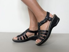 Sandali Clarks neri con zeppa in pelle taglia 6 Wedge Heels price