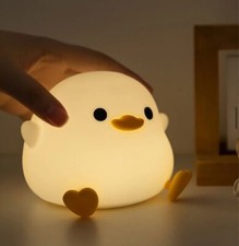 Lampada Notte Anatra Sistema Touch Luce Comodino Soggiorno Camera da Letto Silicone Camera Tavolo Lamp Bebè price