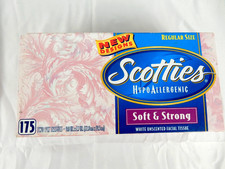 Scatola di fazzoletti floreali vintage 1996 scozzesi bianchi senza profumo 175 ct NOS - design rosa Tissue price