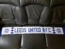 Sjaal / Scarf - Leeds United AFC - English Football club, nr. 32. Unisex Sjaal price