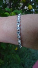 Bracelet signé Swarovski,cristaux argentés Swarovski Armband price