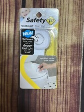 Safety 1st HS288 White Plastic OutSmart Decoy Button Toilet Seat Lock Babyslot voor toiletbril price