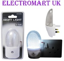 UNICOM PLUG IN LOW ENERGY AUTOMATIC LED BABY NIGHT LIGHT DUSK TO DAWN SENSOR Baby Kamer Night Light price