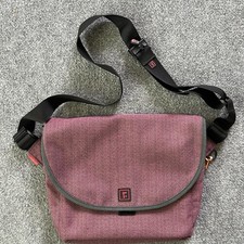 Rickshaw Messenger Bag Womens Medium Burgundy Herringbone Tweed Crossbody USA Dames messengerbag price