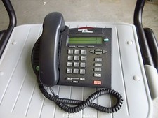 Nortel M3902 LCD Digital Display VOIP IP Téléphone TELEFOON INCL Handset + Stand VOIP Telefoon price