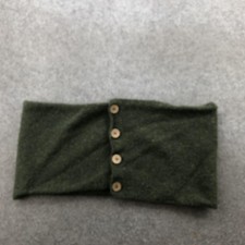 Aran Woollen Mills Scarf Womens One Size Green Wool Silk Button Cowl Neck Warmer Dames nekwarmer price