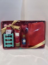 The Bath Collection 10 Pc Pedicure & Bath Bomb Set Lichaamsverzorgingssets price
