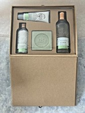 LE JARDIN Jasmine Body Care Kit 4 Pieces in Beautiful Gift Box ~ NEW, SEALED Lichaamsverzorgingssets price